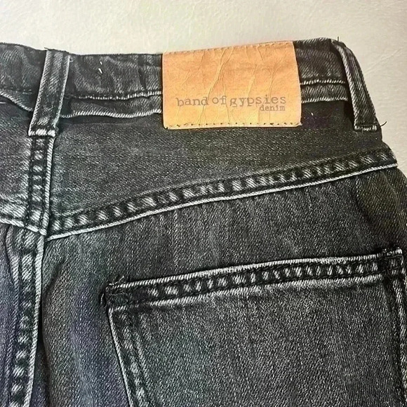 Band of Gypsies Black Denim Skirt size 28 like new - Picture 6 of 9